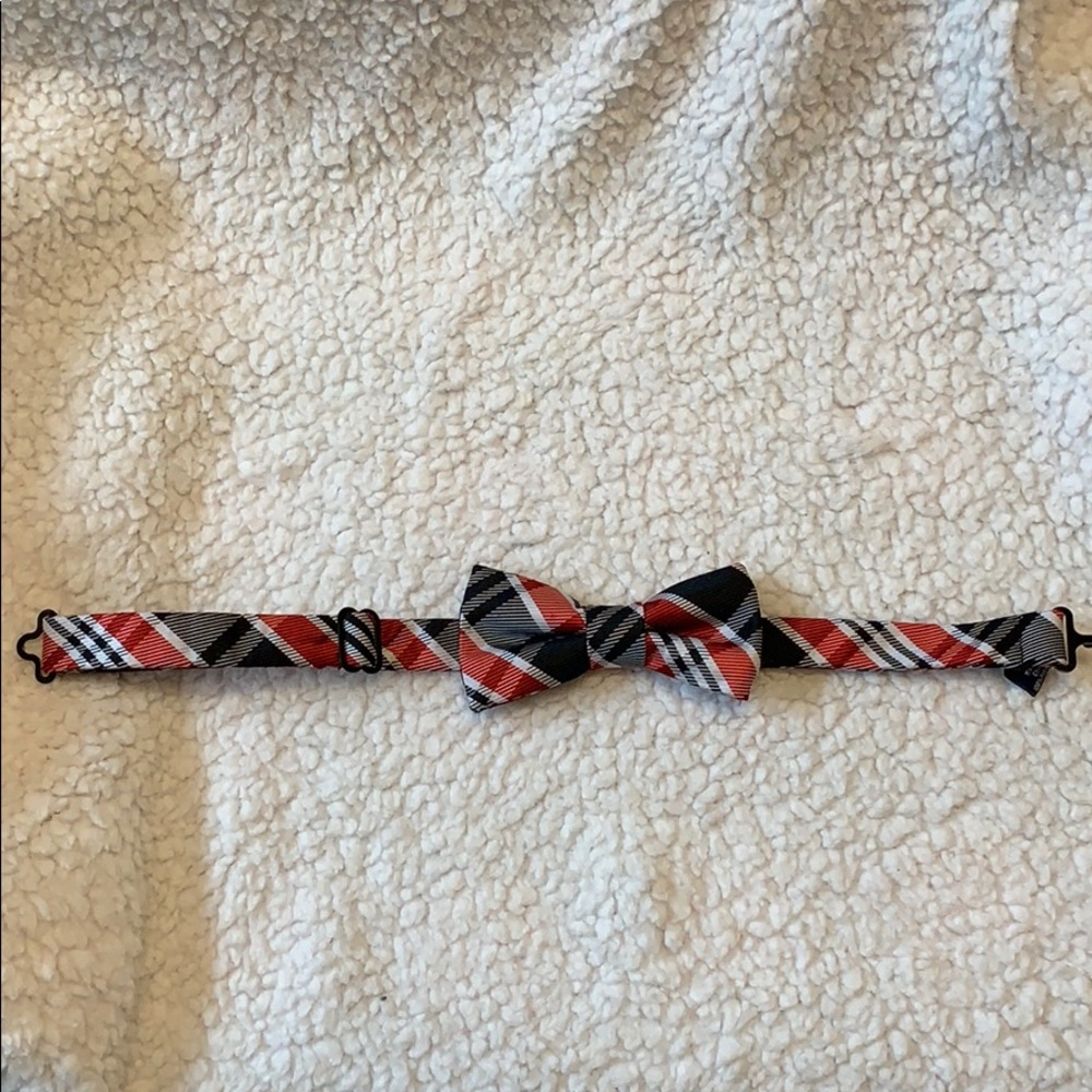 Boys bow tie